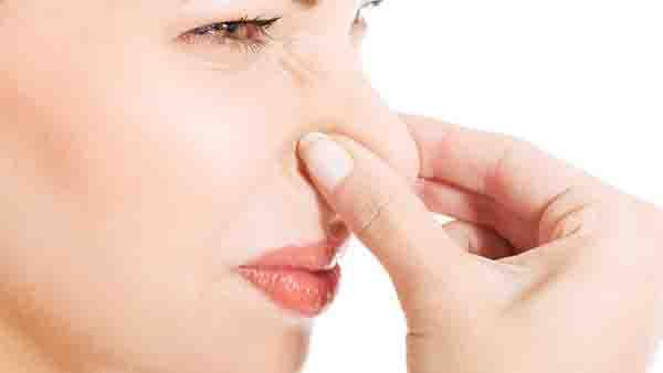 鼻咽癌痰中带血原因是什么