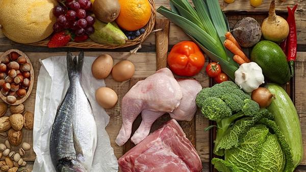 吃什么食物能治好胃癌呢