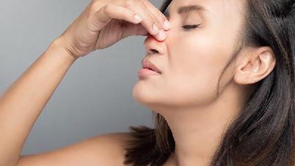 鼻腔溃烂是什么原因鼻咽癌