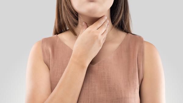 咽喉癌初期有什么症状和表现